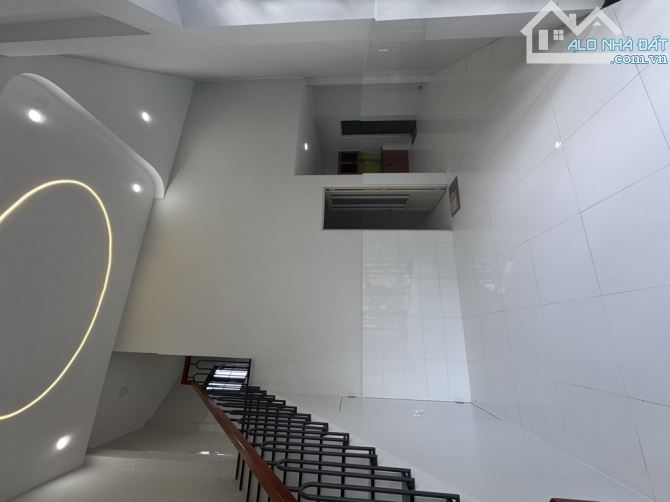KHU PHÂN LÔ DÂN TRÍ - NHỰA 6M Ở KINH DOANH - NHÀ MỚI TOANH HƠN 3 TỶ. - 6