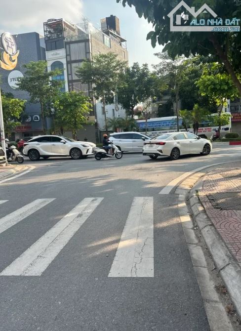 Bán Nhà  Cổ Linh  Thang máy ô Tô đỗ Cổng 35M2 7T MT5.3 giã  8.5 tỷ Long Biên Hà Nội - 6