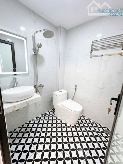 Trung Tâm Hai Bà Trưng – Sát Mặt Phố – Full Nội Thất  – 4.85 Tỷ - 6
