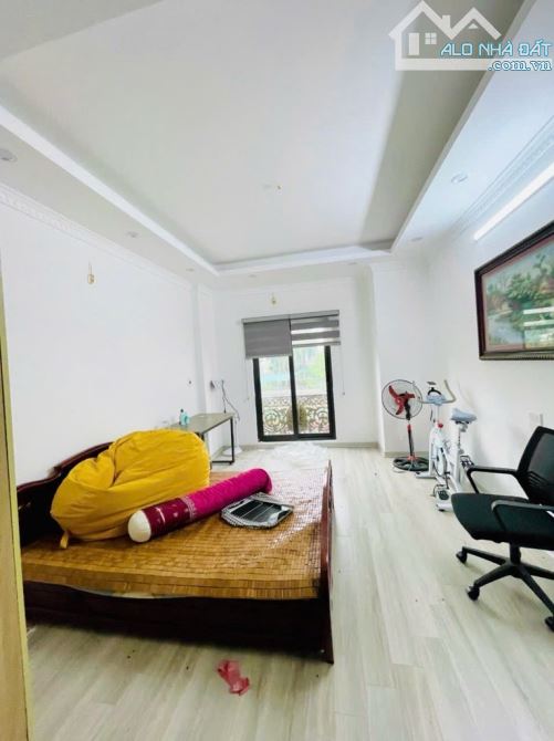 BÁN GẤP NHÀ PHỐ ĐÀO TẤN LÔ GÓC Ở NGAY 29M 5 TẦNG NHỈNH 7 TỶ - 6