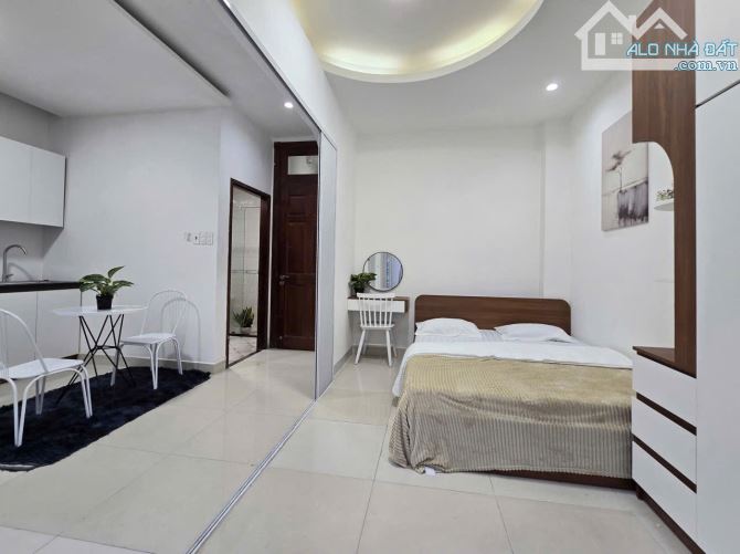 Cho thuê phòng ban công tách bếp 40m2 quận 10 đường thành thái gần đh Kinh Tế Ueh Vạn Hạnh - 6