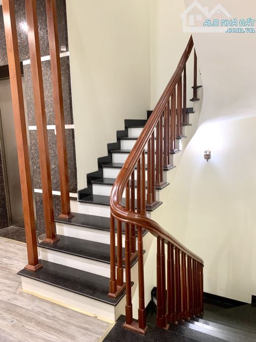 MBKD Tổng cục V, Tân Triều - Hà Đông : 100m, 4.5 tầng, mt5m, có 38 tr( có tl) - 6