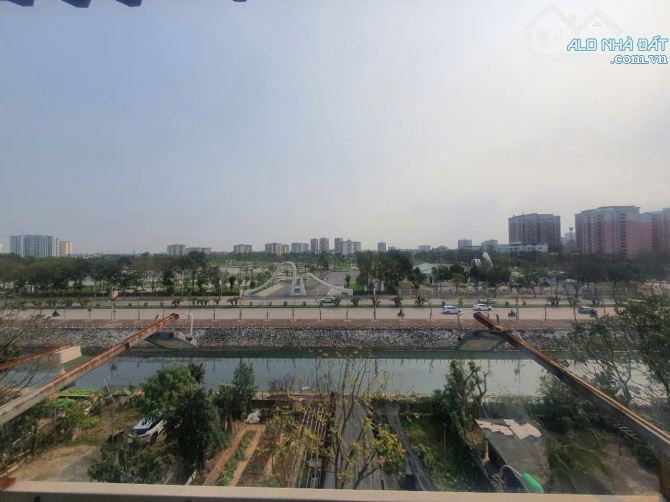 CỰC HIẾM KHU ĐẤU GIÁ VIỆT HƯNG DT 90M2, 5 TẦNG, MT 5M, Ô TÔ TRÁNH, VỈA HÈ ĐÁ BÓNG VIEW - 6