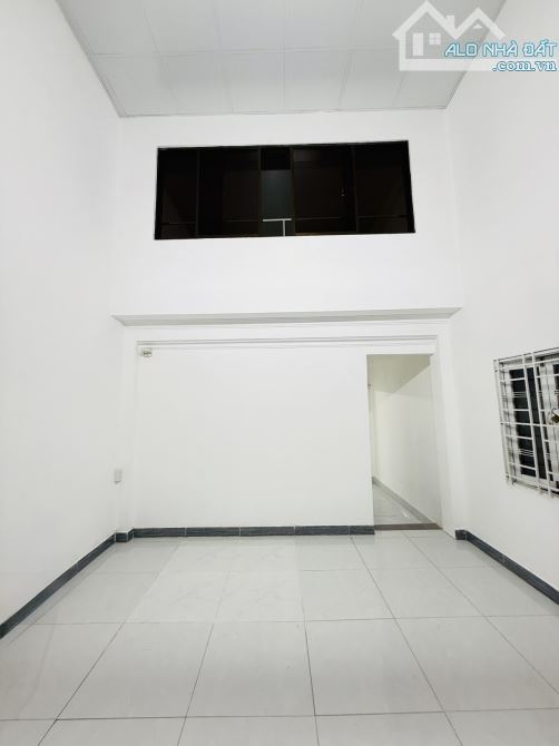 🏡 NGUYỄN HỮU TIẾN – LÊ TRỌNG TẤN - DT: 75M2 - HẺM XE HƠI  – SỔ VUÔNG - KHÔNG LỘ GIỚI - 8, - 6