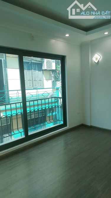 Trương Định, Phân lô 2 thoáng, Ô tô, Nhà đẹp ở luôn, dt 41m2, 5 tầng, mt 4.3m, Giá 11.3 tỷ - 6