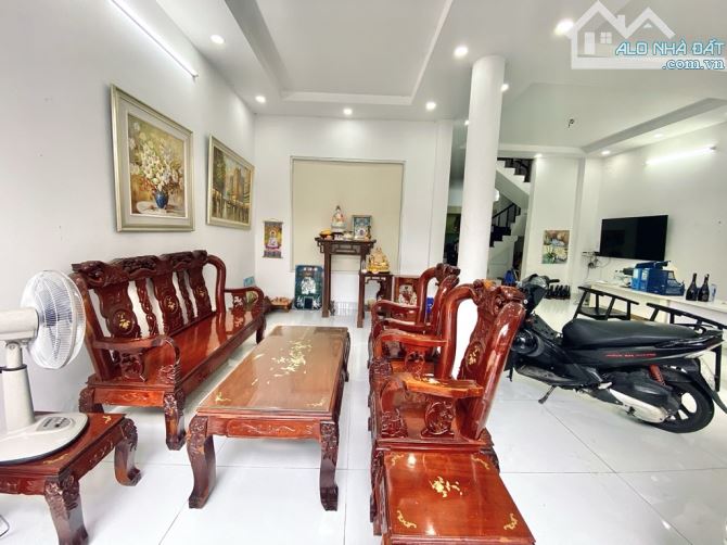 Biệt thự ngang 8m hẻm 7m đông hưng thuận quận 12 chỉ 75tr/m2 - 6