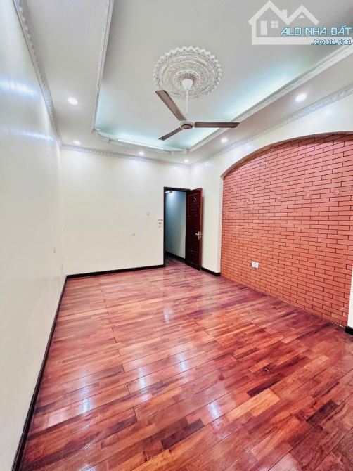 bán nhà Chùa Láng – 56m², 5 tầng, lô góc vip, ô tô đỗ cửa, giá 20 tỷ - 6