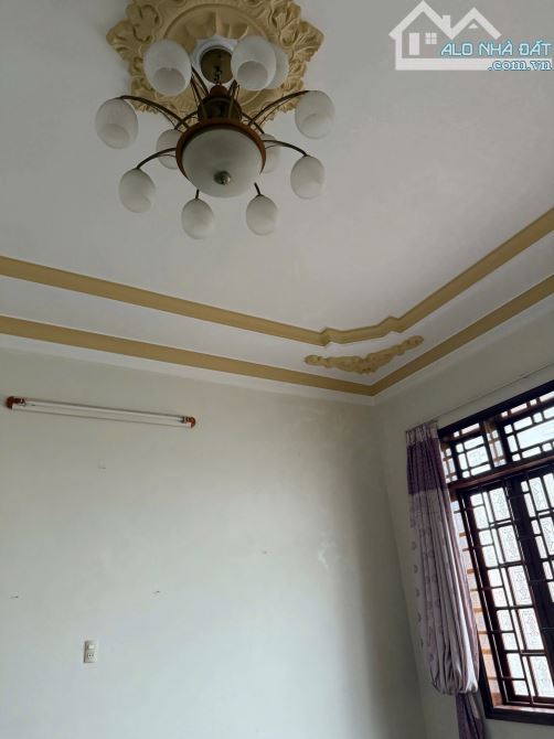 Nhà 4 tầng kiệt Văn Cao,có 4phòng ngủ 3 nhà vệ sinh - 6