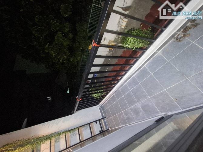 CẦN BÁN GẤP NHÀ BÌNH TÂN -HẺM XE HƠI - 6