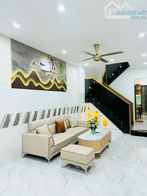💥CHỈ : 6,450 TỈ - 70M2 ĐẤT - 3 TẦNG ĐÚC - XE HƠI THÔNG - BÙI QUANG LÀ - P.12 - GÒ VẤP - 6
