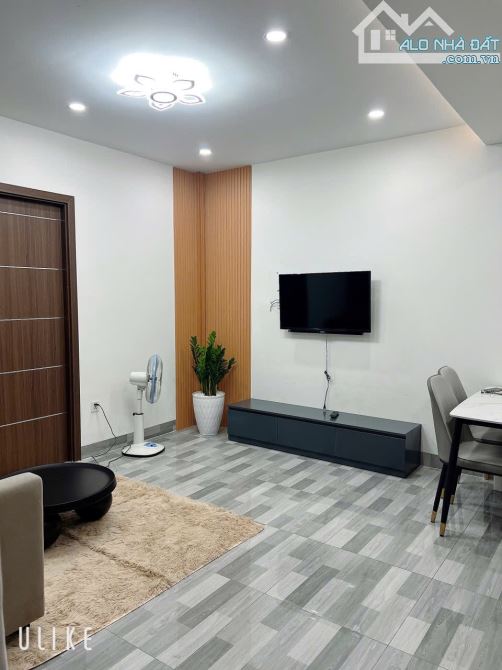 💝Bán căn chung cư số 2 Lê Hồng Phong  tòa thang máy, sau lưng St Copmart. 2,4ty. Dt 55,2m - 7
