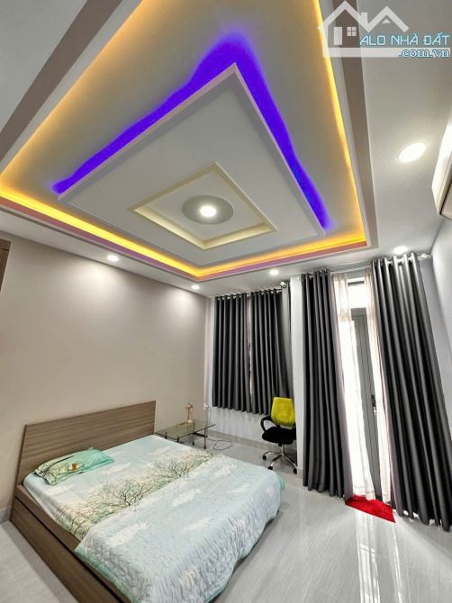 NHÀ ĐẸP – XÂY Ở KIÊN CỐ, NHƯ MỚI - 3 TẦNG 5.X TỶ, Q12 - 7
