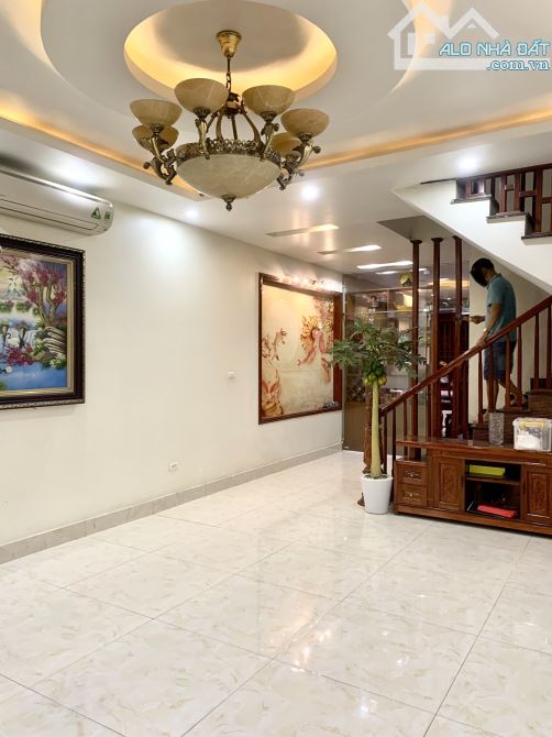 MBKD Tổng cục V, Tân Triều - Hà Đông : 100m, 4.5 tầng, mt5m, có 38 tr( có tl) - 7