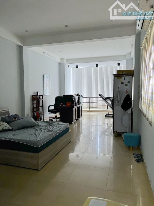 Nhà MT Phạm Văn Đồng 4,2x22 Trệt.3L Trống suốt .ST.KDoanh Đa ngành - 7