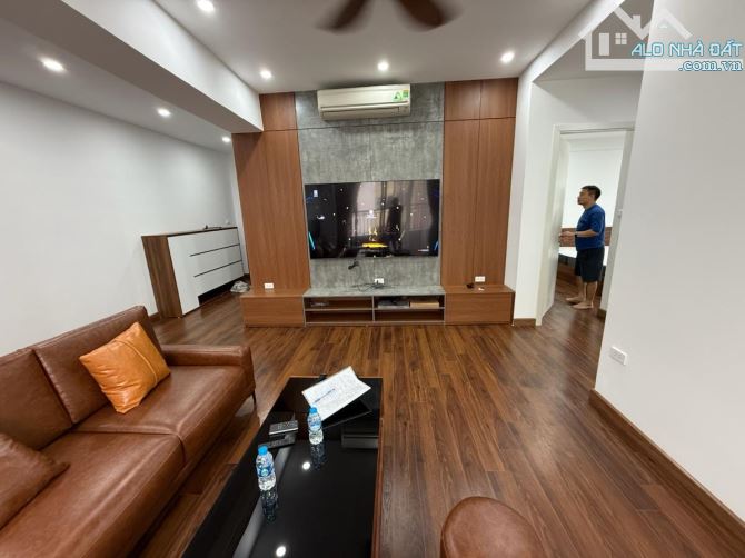 CHUNG CƯ 102 THÁI THỊNH-115M-3PN-2WC-TẦNG CAO NHÀ ĐẸP Ở LUÔN-11 TỶ - 7