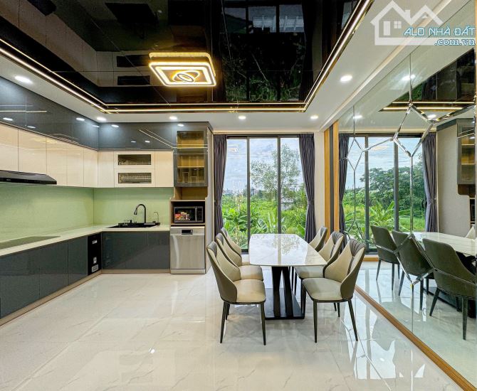 Q7 HOÀNG QUỐC VIỆT 5x12.5M 5 TẦNG 4 PN CÓ THANG MÁY Ô TÔ NGỦ NHÀ 12.xT - 7