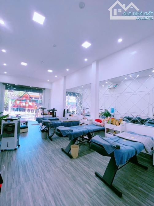 NP067 ➡️Bán nhà 3 lầu góc 3 mặt tiền đường Nguyễn Ái Quốc P.Hố Nai TP.Biên Hoà - Giá 12tỉ5 - 7