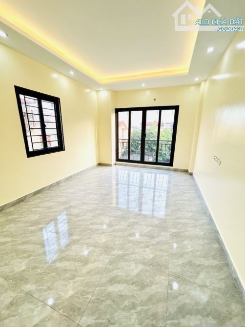 CĂN XÂY MỚi - KÍNH KOONG - LÔ GÓC - FULL CÔNG NĂNG - NHIỀU TIỆN ÍCH - 7