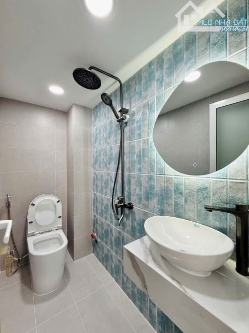 BÁN NHÀ-3lầu 3pn-Đ.LÊ ĐỨC THỌ, PHƯỜNG 17, GÒ VẤP. GIÁ: 3.xx TỶ - 8