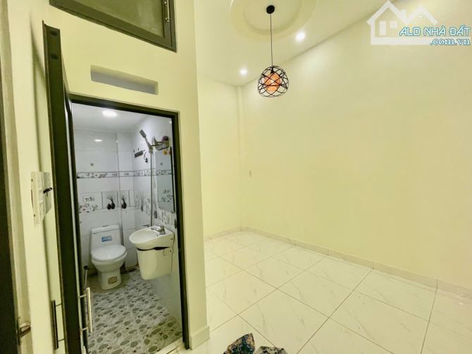 NHÀ C4 MỚI TINH MẶT TIỀN KINH DOANH BÀ ĐIỂM 4 -HÓC MÔN. - 8