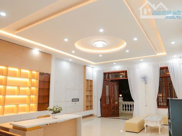 🅿️ BÁN HOMESTAY 4 TẦNG GỒM 9 PHÒNG MẶT TIỀN ĐƯỜNG HÀN MẶC TỬ – TP. HUẾ GIÁ CHỈ 8.2TỶ - 8