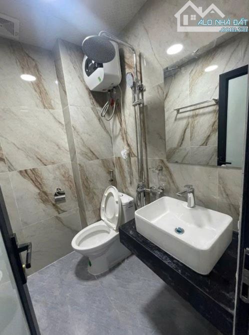 Cho Thuê CCMN 142 Giáp Bát 25-30m2 Studio Cửa Sổ Thang Máy Giặt Sấy Chung Full Đồ Gần Chợ - 8