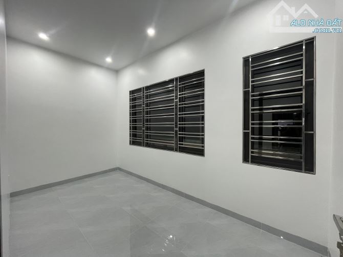 Nhà xây mới 3 tầng tại Trung Hành gần mặt đường Lê Hồng Phong - 8