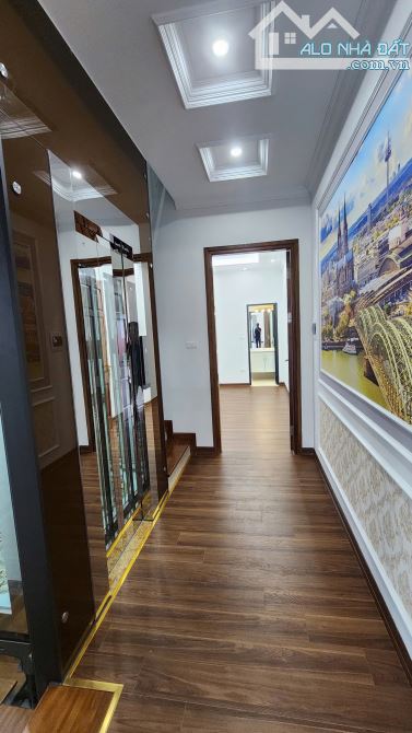 CC BÁN NHÀ RIÊNG PHÙNG CHÍ KIÊN CẦU GIẤY, số 16 ngõ 93 MỚI XÂY - THANG MÁY - 6 TẦNG - 8