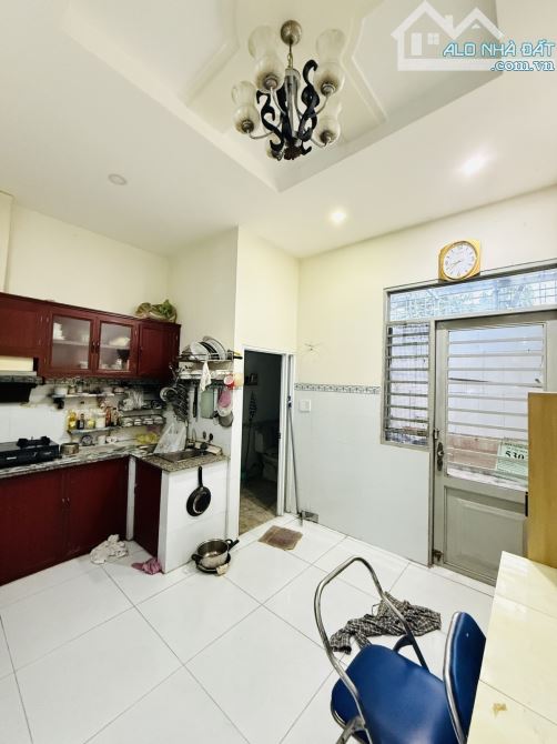 Bán gấp nhà 73m2 nở hậu. 2 tầng . Chế lan Viên . Tây thạnh. 7.9ty - 8