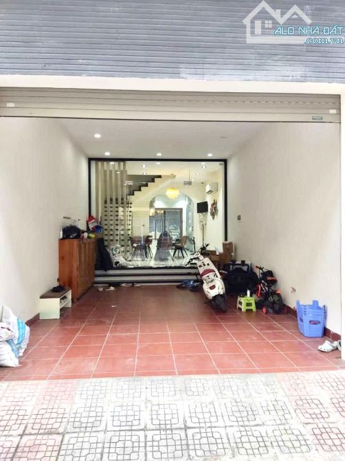 Cho thuê Liền kề Văn Phú - Hà Đông : Nhà đẹp 80m, 4 tầng, có 22 triệu - 8