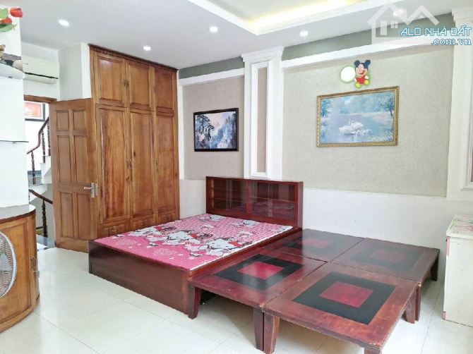 CHÍNH CHỦ GẤP BÁN NHÀ MTKD VIP Q2- ĐƯỜNG 10M 20TỶ 100M2 3 TẦNG - 8