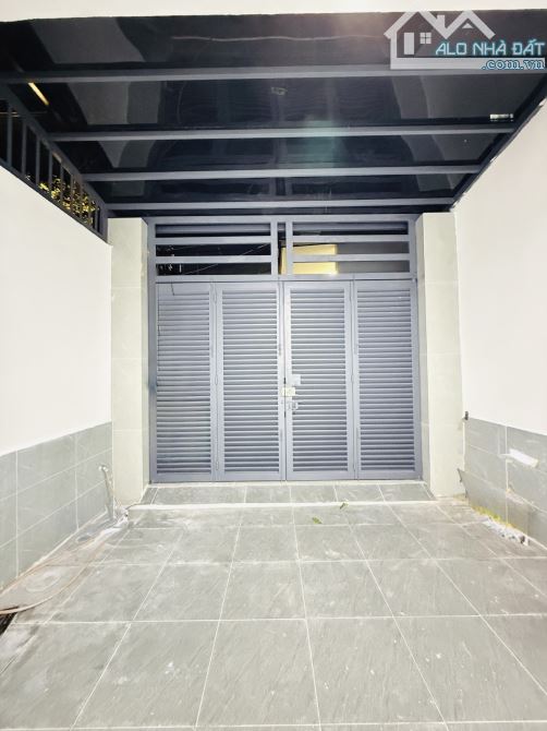 🏡 NGUYỄN HỮU TIẾN – LÊ TRỌNG TẤN - DT: 75M2 - HẺM XE HƠI  – SỔ VUÔNG - KHÔNG LỘ GIỚI - 8, - 8