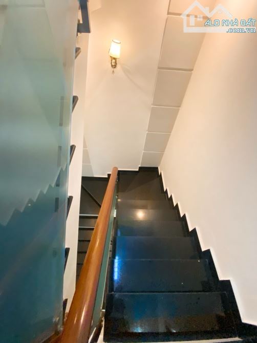 5 TẦNG- NGAY NGÃ TƯ BÙI MINH TRỰC- QUỐC LỘ 50 - PHƯỜNG 5, QUẬN 8- DT: 4.1*13.25M – 9 TỶ 25 - 8