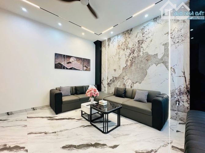 🏠Siêu Phẩm Hẻm Xe Hơi 4M.Có Thang Máy💎Phạm Văn Chiêu P.16💎4,2x13,5m 3 Lầu 4PN 5WC💵7,9T - 8