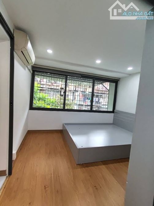 Bán tập thể tầng 3 khu Thành Công, sổ 41,2m2 sử dụng 100m, căn 5 ngủ, trung tâm Ba Đình - 8
