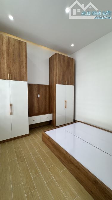 NHÀ TRỆT LẦU XÂY MỚI KIẾN TRÚC HIỆN ĐẠI |  THUỘC HẺM 311 ĐƯỜNG NGUYỄN VĂN CỪ | PHƯỜNG AN H - 8