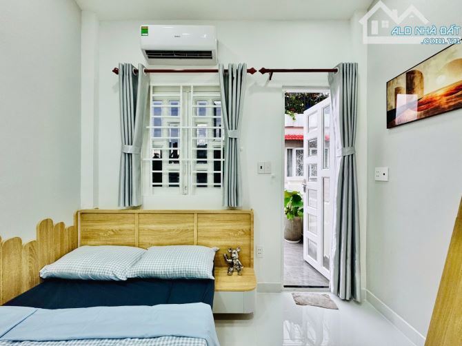 Nhà đẹp Nguyễn Văn Công, 3 tầng, 3 phòng ngủ, chỉ nhỉnh nhẹ 2 tỷ - 9