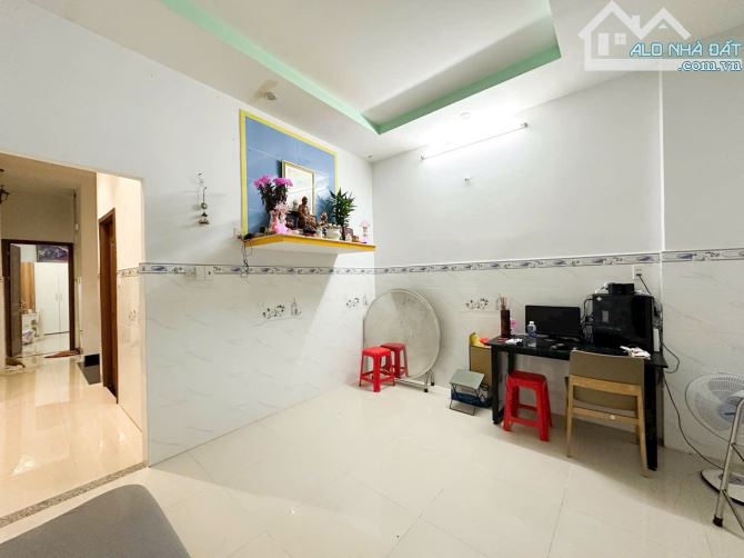 Huỳnh Tấn Phát sát vách Q7 - Nhà 2 tầng 3PN - 4x16 - hẻm 6m - nhỉnh 4 tỷ - 9