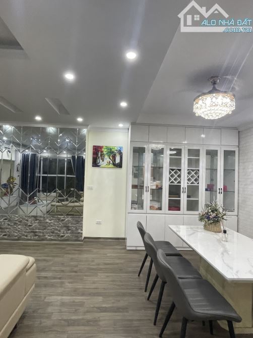 chỉ 16tr cho thuê căn 3PN 100m2 chung cư MHDI 60 Hoàng Quốc Việt Full Nội Thất đẹp - 9