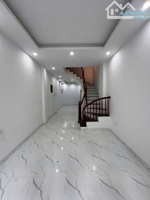 NHÀ MỚI  DI trạch–  KIM TRUNG HOÀI ĐỨC HÀ NỘI THIẾT KẾ HIỆN ĐẠI  DIỆN TÍCH 37M2 5 TẦNG - 9