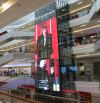 Cho thuê 2 tầng sàn thương mại Metropolis 29 Liễu Giai, 300m2, Mt 20m, giá 320 tr/tháng