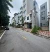 Hàng hiếm khu TĐC NGỌC THUỴ đường 15.5m view trường học, sử dụng 2 vỉa hè