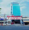 Bán Khách Sạn Nguyễn Xí P13 Bình Thạnh DT 6,2x31m hậu 10,8m Trệt 6 Lầu St giá 65 tỷ