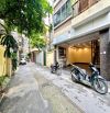 Ô tô tránh Vương Thừa Vũ, ngõ nông, kinh doanh, dân xây KCBT, ô tô vào nhà, 77m*5T