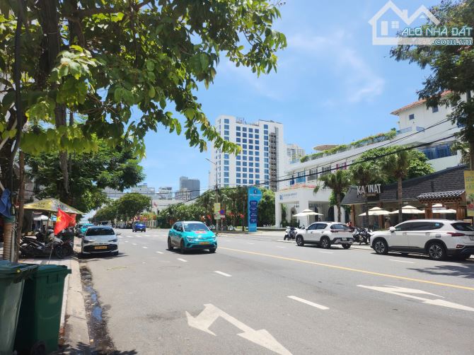 CHÀO BÁN LÔ GÓC NGÃ BA CỰC HIẾM – KHU PHỐ TÂY AN THƯỢNG, SÁT BIỂN MỸ KHÊ – CHẾ LAN VIÊN