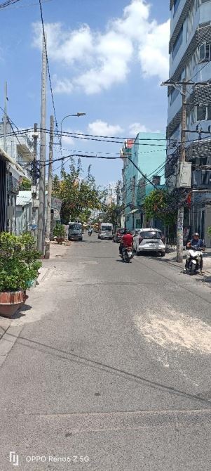 Bình Tân -Đất tằng nhà - Gần 50m2-Hẻm oto-Đang cho thuê 5tr/tháng .Chỉ 4 tỷ