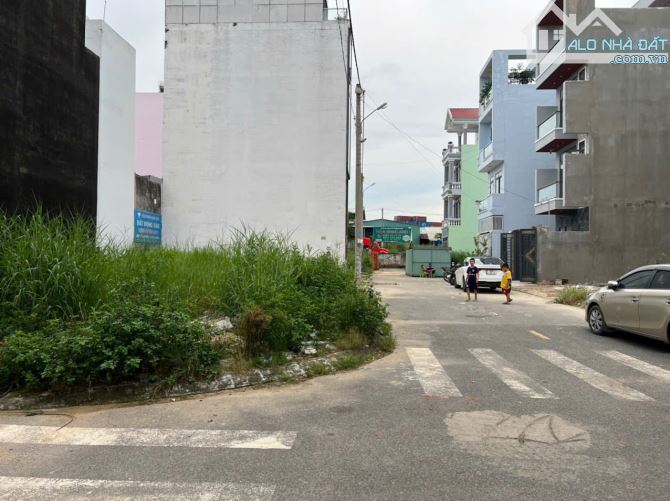 Lô đất dự án thịnh vượng Hoàng hữu nam DT 73m vị trí đẹp
