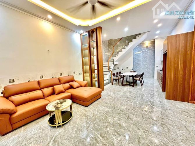 Chỉ 3,xtỷ TL Bán nhà 1trệt 1lầu đường Nguyễn Ái Quốc CX Phúc Hải  chợ Tân Phong P Tân Trều