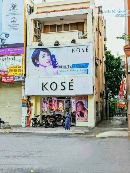Bán nhà 2 MT đường Nguyễn Hoàng, vị trí kinh doanh ngan 5.2m