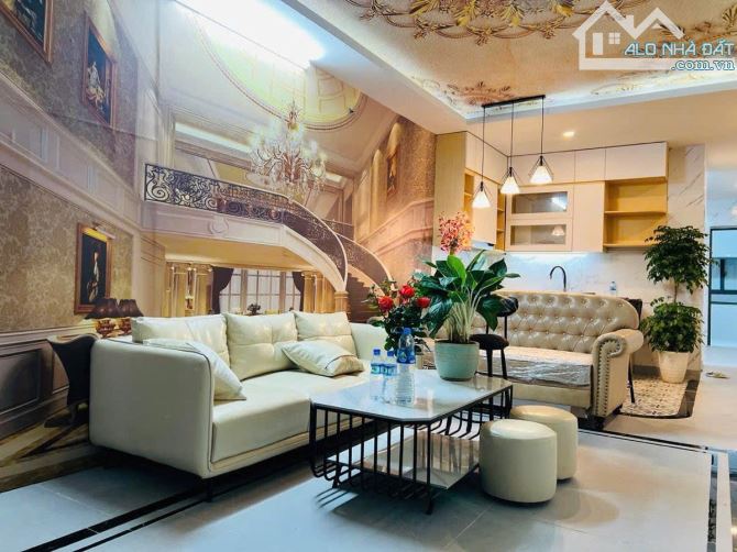 THANH KHOẢN CĂN HỘ TẬP THỂ TẦNG 1 PHỐ LẠC TRUNG-2 MẶT THOÁNG TRƯỚC SAU CHỈ HƠN 4tỷ